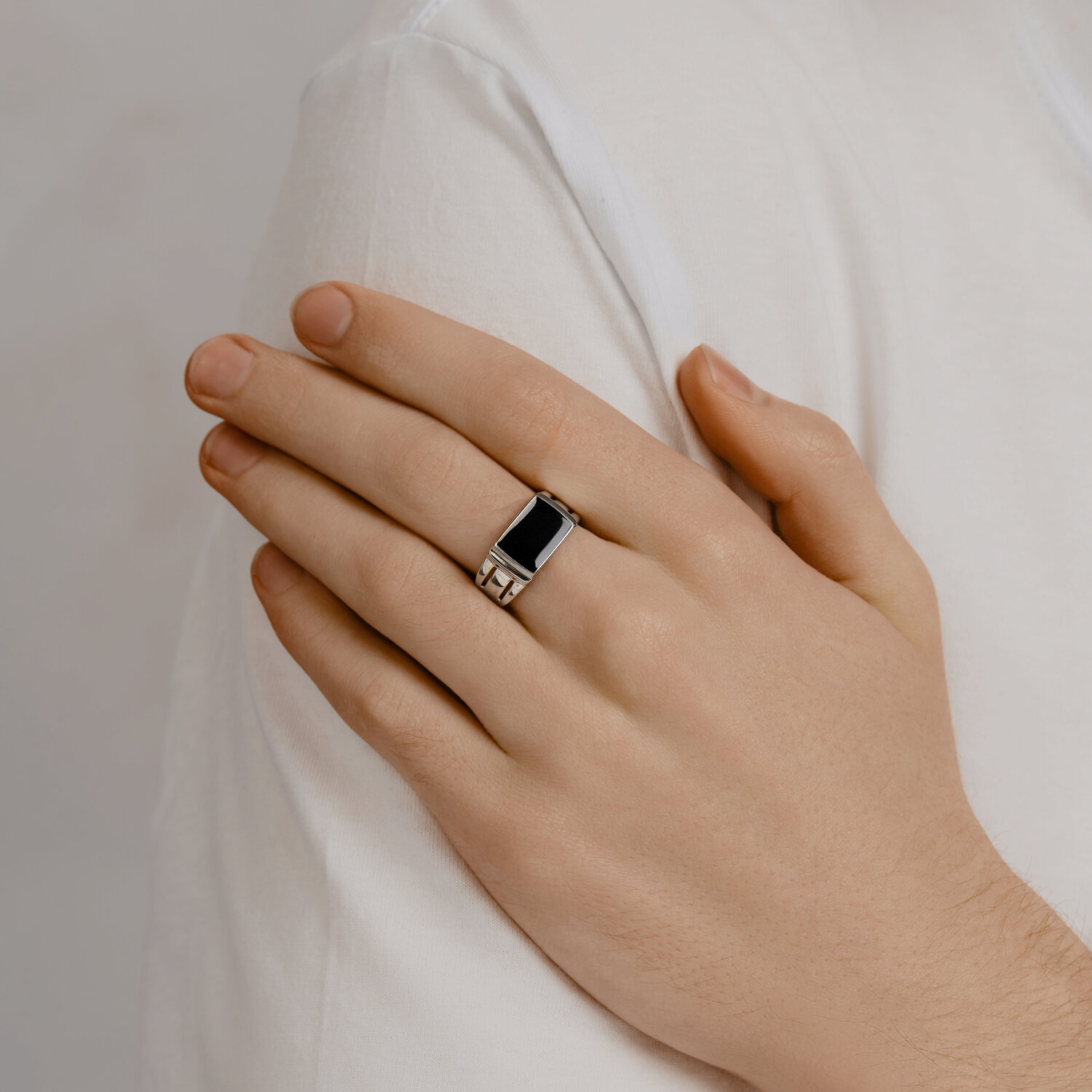 Inel Sokolov din argint cu emal