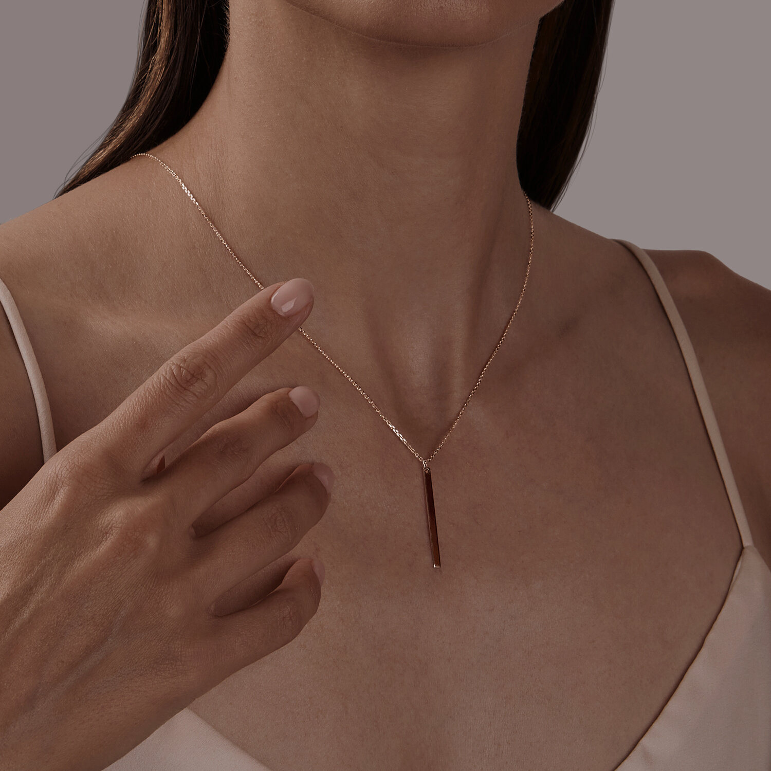 Colier Sokolov din aur