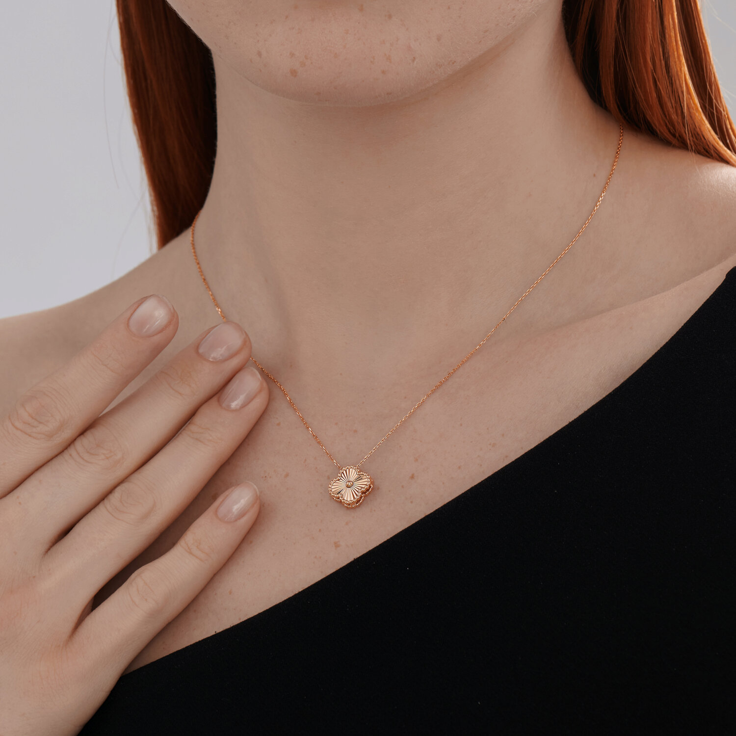 Colier Sokolov din aur - image 3